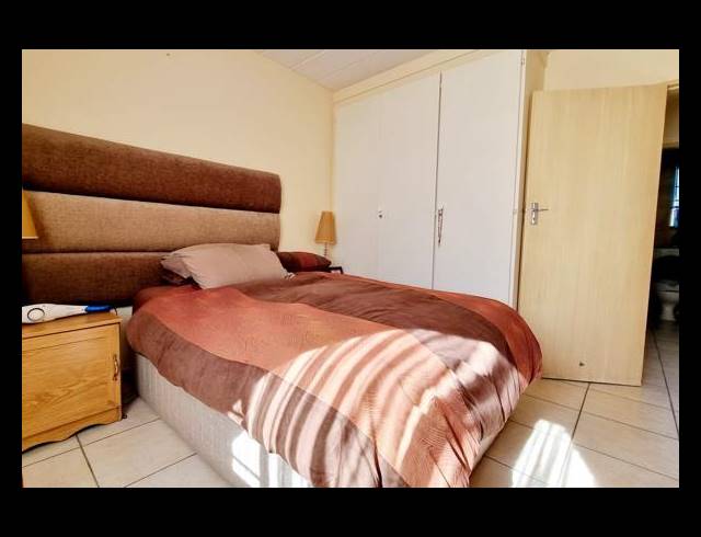 2 BEDROOM TOWNHOUSE FOR SALE IN VERWOERDPARK